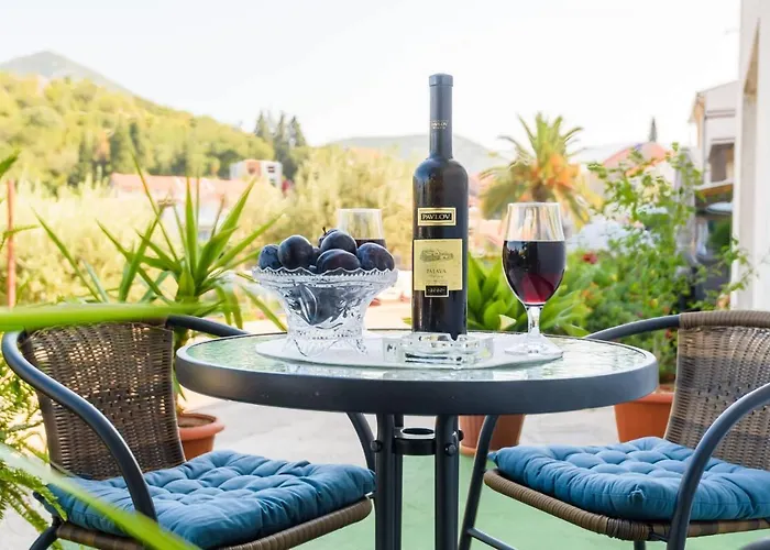 Dego Near Ploce, Riverfront, Parking Apartment Rogotin