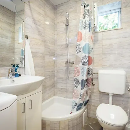 Dego Near Ploce, Riverfront, Parking *